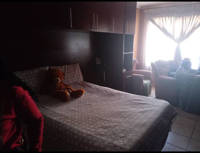 3 BEDROOM FREEHOLD FOR SALE IN VOSLOORUS